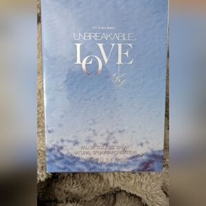 Unbreakable Love Eau de Toilette Spray - Blue Box
